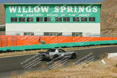 media/Jun-01-2025-CalClub SCCA (Sun) [[eae223c5dd]]/Group 1/Track Event 4/